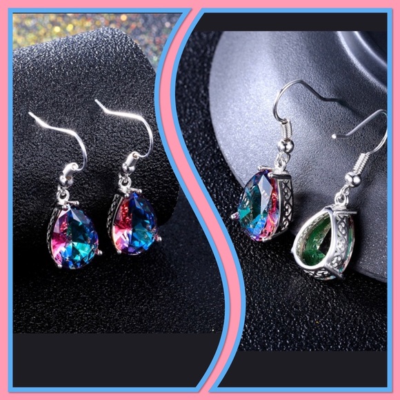 🎆NEW🎆New Mystic Earrings🎆 - Picture 2 of 2